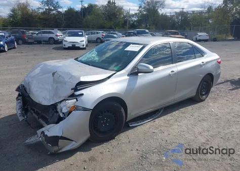 2015 Toyota Camry Le from USA, damaged, VIN 4T1BF1FK1FU499264